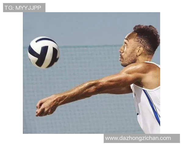 中国足球球星剪发全过程大揭秘引发粉丝热议挑战新造型 中国足球球星剪发全过程大揭秘引发粉丝热议挑战新造型