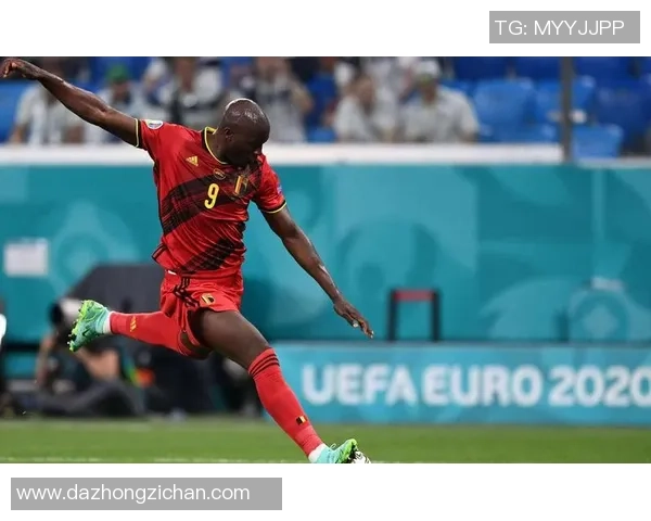 卡卢卡库：从比利时足球新星到国际足坛顶级前锋的崛起历程