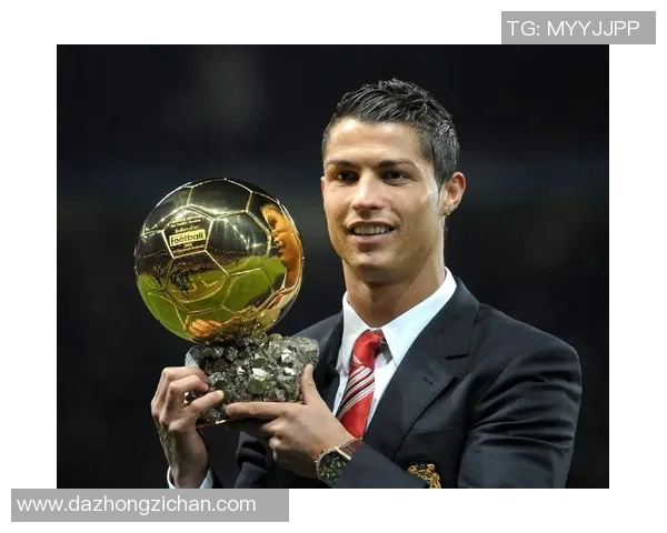 足球球星语音专辑：细数绿茵场上的传奇声音与精彩瞬间