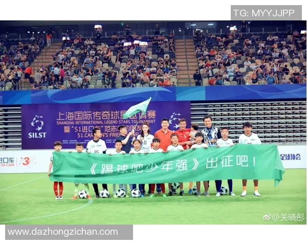 足球百大球星盘点榜单全解析 各时代传奇人物齐聚一堂